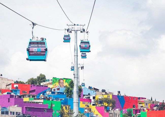 Cablebus 2 gondola lift in Mexico City ready for operation
