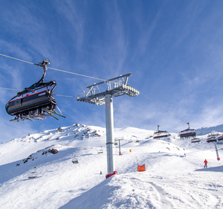 Successful launch for New Zealand’s first 8-seater chairlift
